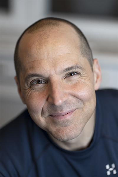 Chris MacDonald_400x600